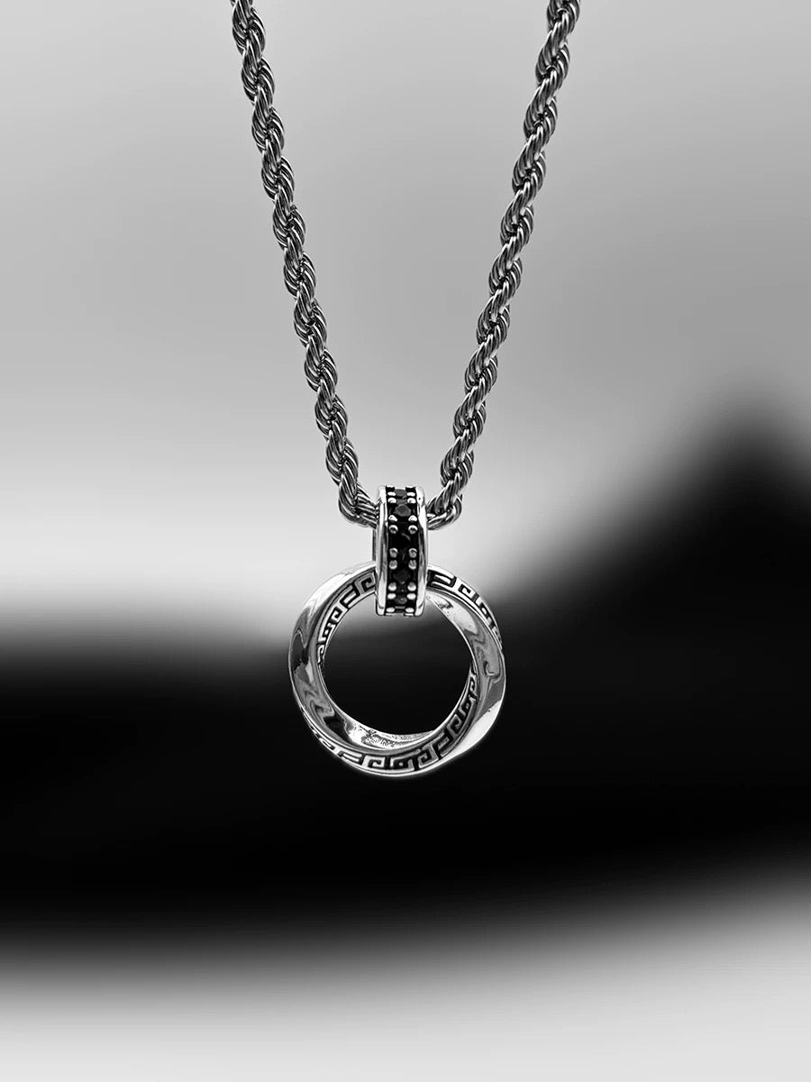 Möbius strip xiang lian high-end fashion hip-hop necklace