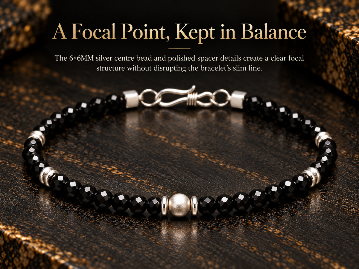 Black spinel bracelet focal point and balanced structure