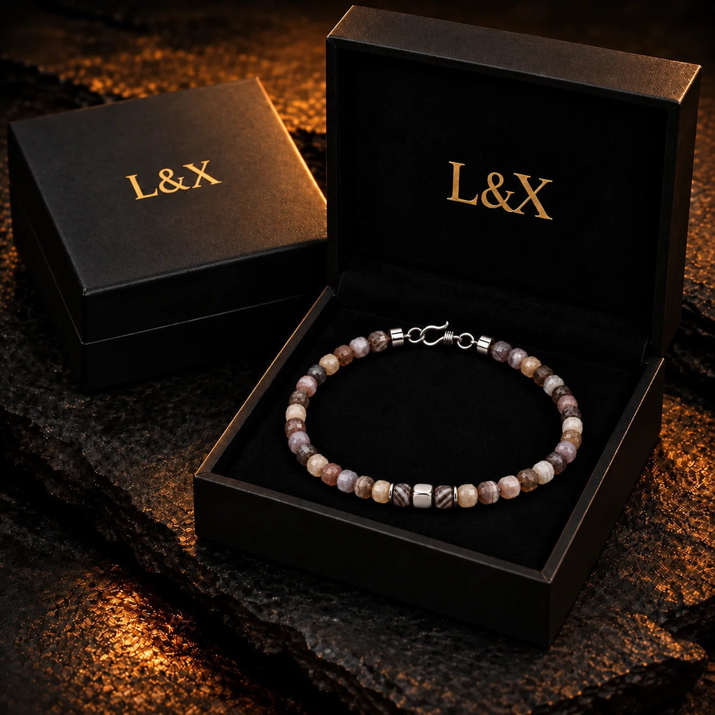Botswana agate bracelet in L&X gift box